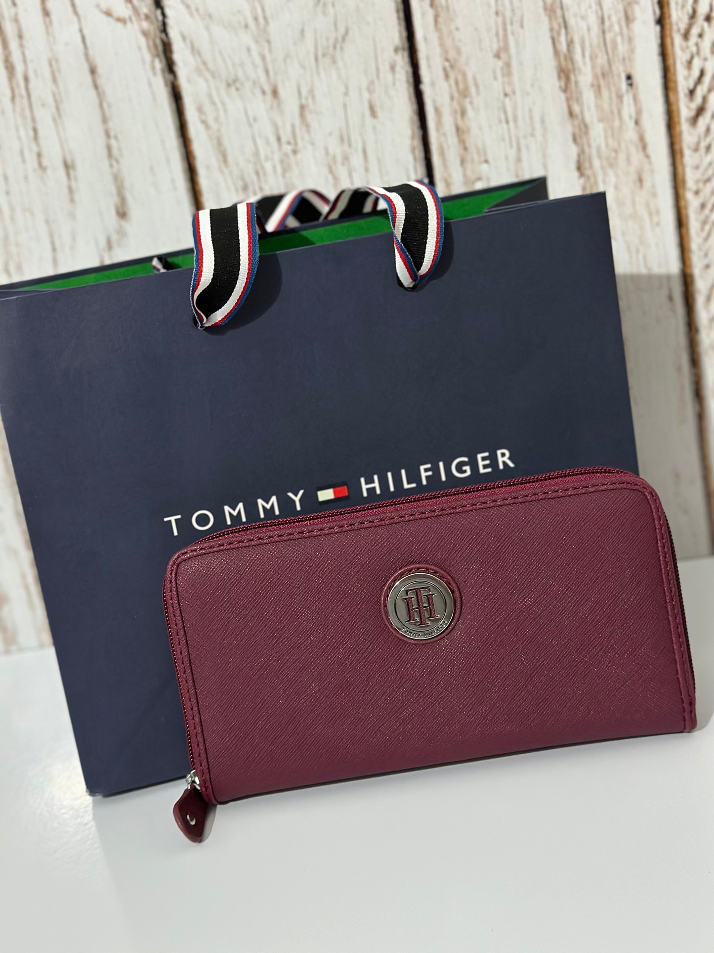 Wallet Tommy Hilfiger Women